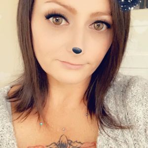 Meet your Posher, Dana